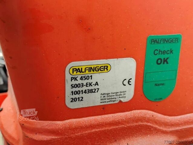 Haakarmsysteem MAN TGL 12.250 Containersysteem Jimeca met kraan Pa...