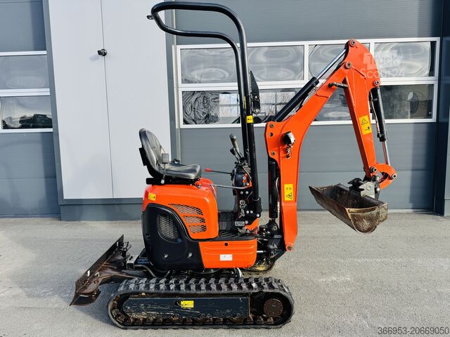حفارة صغيرة Kubota U10-3