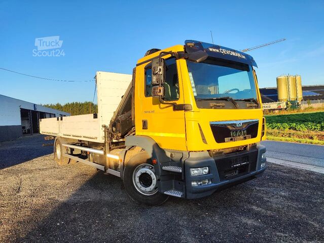Lastplattform MAN TGM 18.250 Open box + HIAB 166-3
