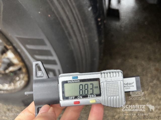 Naczepa otwarta z plandeką Schmitz Cargobull Semitrailer Curtainsider Mega