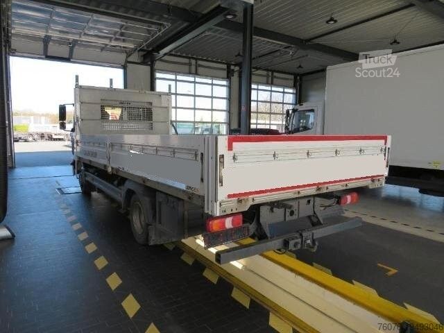 Furgone pick-up MERCEDES-BENZ Atego 818  Klima AHK 3 Sitze 6m Pritsche