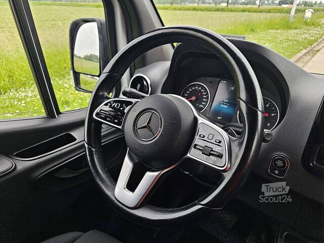 عربة ستيشن واغن ذات سقف مرتفع MERCEDES-BENZ SPRINTER 317 L3H2 Mbux10 + Navi!