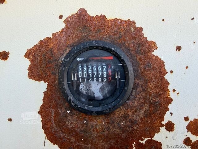 Autopompa per calcestruzzo Iveco Trakker 450