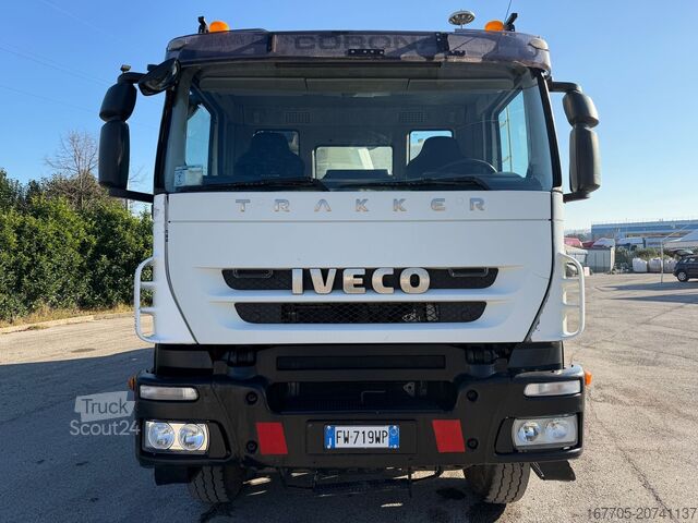 Automatische Betonpumpe Iveco Trakker 450