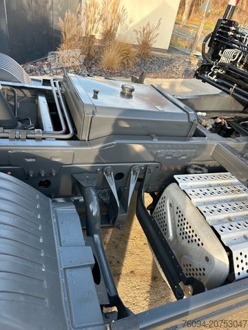 Kipper LKW MERCEDES-BENZ Atego 918 4x2 Kipper KRAN Greifer FUNK AHK