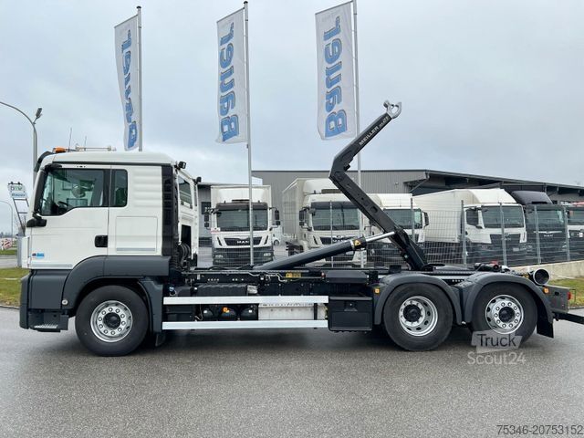Abrollkipper MAN 26.470 Abroller 6x2-4/Meiller RS 21.65/Lenkachse