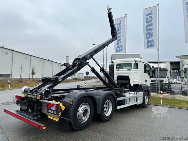 Abrollkipper MAN 26.470 Abroller 6x2-4/Meiller RS 21.65/Lenkachse