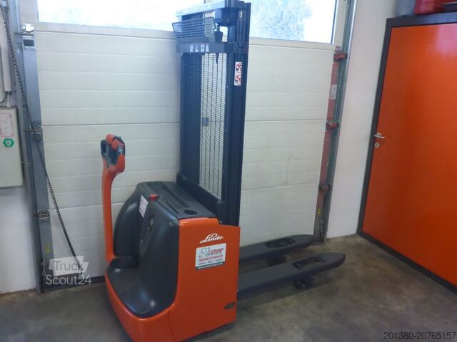 Empilhador manual Linde L12 I