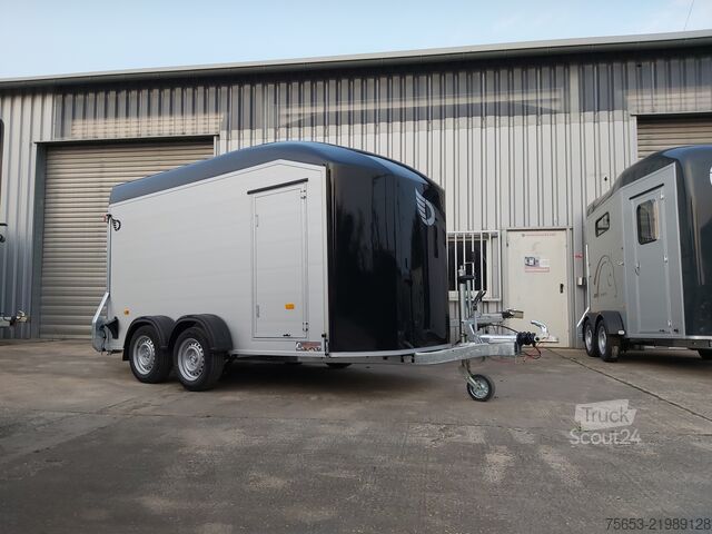 Bagażnik Cheval Liberté C700 Alukoffer Seitentür Rampe 375x180 anhängen