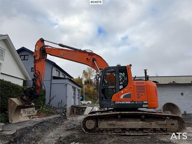 Гусеничный экскаватор Doosan DX235LCR-5 – тилтротатор, 2 ковша Doosan DX235LCR-5 Crawler Excavator – Tiltrotator, 2 Buck