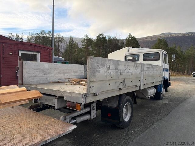 Volvo F408 4x2 Flatbed Truck with Tail Lift WATCH VIDEO Volvo F408 4x2 Flatbed Truck with Tail Lift WATCH VIDEO