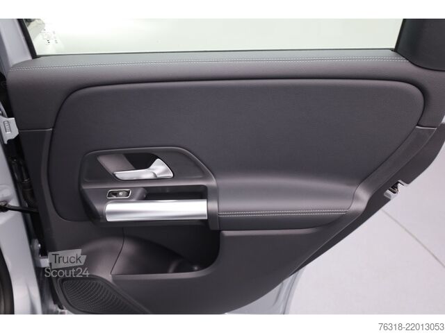 Minibusz Mercedes-Benz B 180 d  Progressive MBUX LED Shzg Kamera