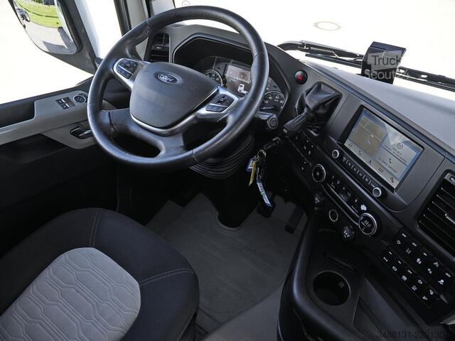 Kuorma-auton runko FORD F-MAX 4x2 SCAB  AUTOMATIK LUXURY PACK