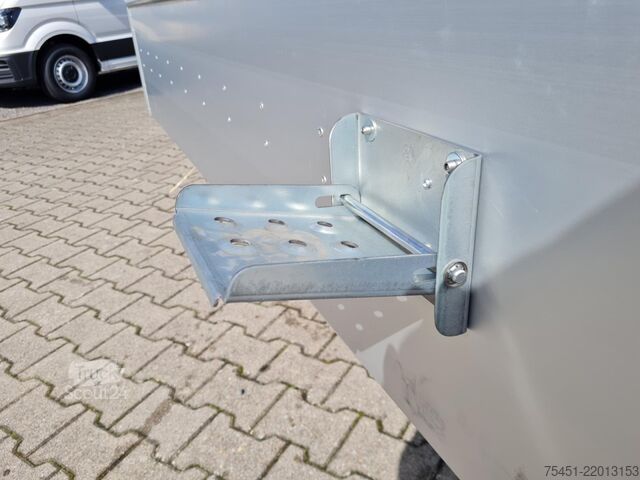 Transporter mit Pritsche & Plane Renault Master 35 Pritsche Schiebe Plane AHK Luftfederung