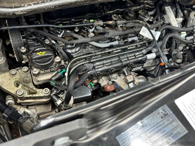 βαλίτσα Peugeot Boxer 2.2 121KW 12/2021 MOTORSCHADE