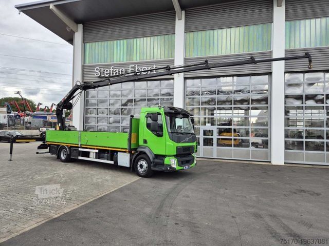 LKW mit Pritsche (offen) VOLVO FL 42 R Kran Hiab XS 088 Funk bis 14 m! Kamera