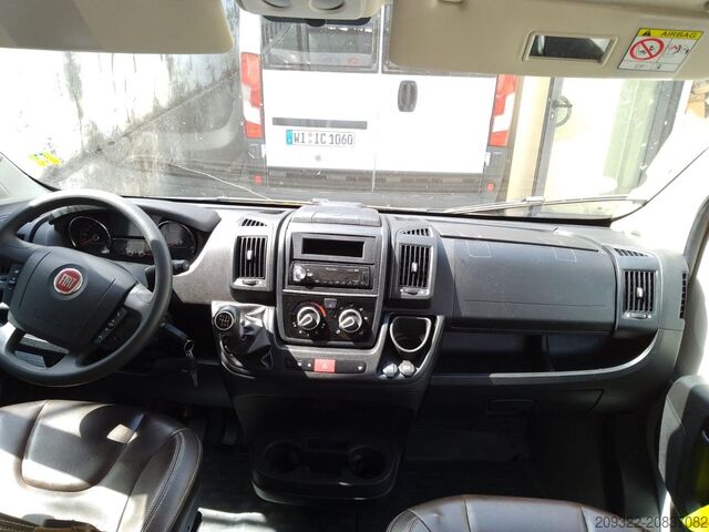 Caravan/camper Fiat Weinsberg Carabus 600 K | 4 Posti Letto | Completamente Attrezzato