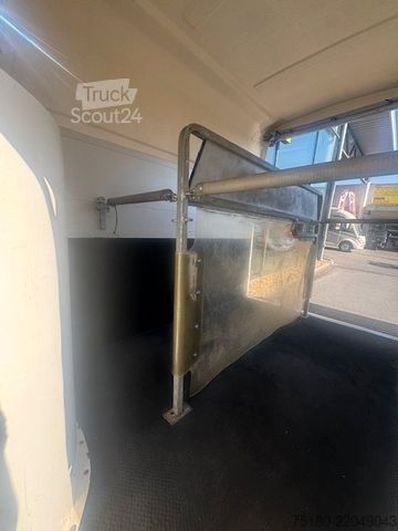 Hästtransportsläp HENRA Couronne XL 2 Pferdeanhänger ALU 2,7t. SK
