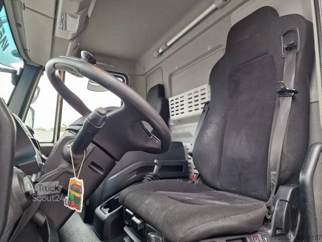 Suitcase Iveco Eurocargo 4x2 Box - 250 PS - Zepro Loadlift - L...