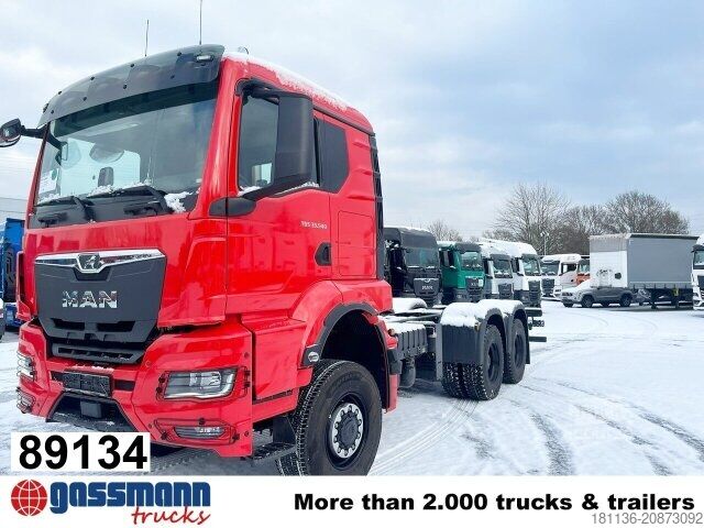 Șasiu de camion MAN TGS 33.540 6x6 BB CH, Navi, Motorabtrieb