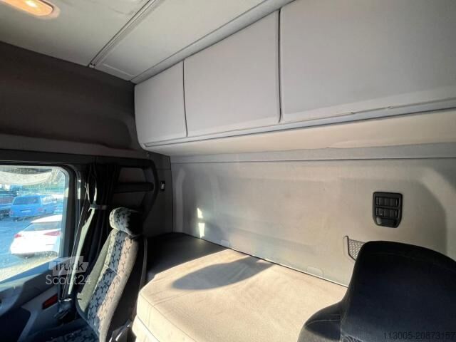 Trattore stradale standard Scania R 450