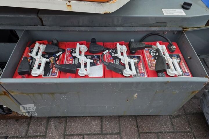 Scharnierende telescopische hoogwerker Snorkel A38E As-Is, Electric, 13.5m Working Height, 6.1m R