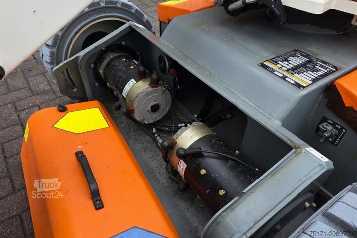 Scharnierende telescopische hoogwerker Snorkel A38E As-Is, Electric, 13.5m Working Height, 6.1m R