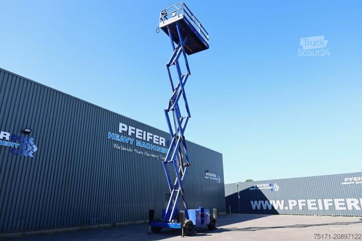 Scherenhebebühne Haulotte H15SX Diesel, 4x4 Drive 15 Working Height, 500kg C