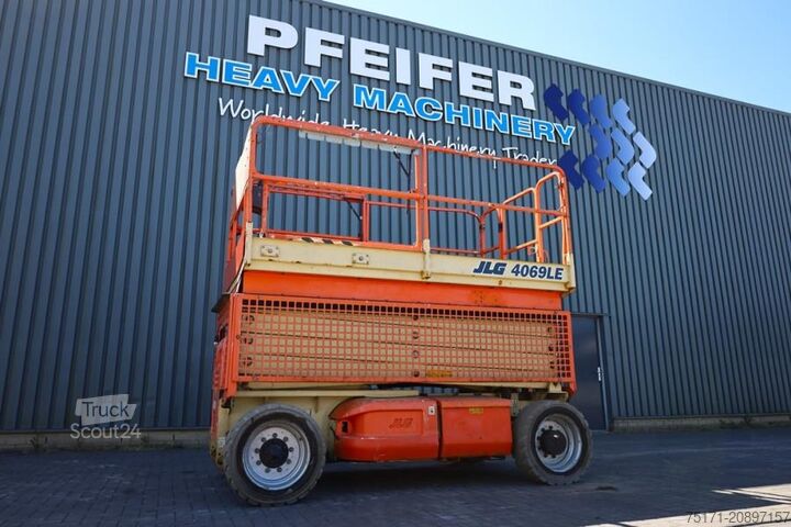 Sakselevator JLG 4069LE Electric, 14.2m Working Height, 360kg Capac
