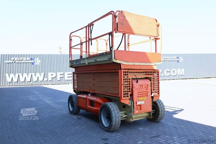 Sakselevator JLG 4069LE Electric, 14.2m Working Height, 360kg Capac
