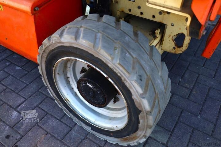 Sakselevator JLG 4069LE Electric, 14.2m Working Height, 360kg Capac