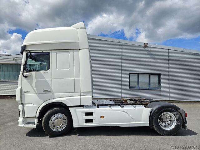 стандартний тягач DAF XF 530 FT