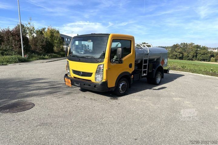 Cysterna samochodowa Renault Maxity 130.35 Tankaufbau 4x2 / Swiss-Vehicle