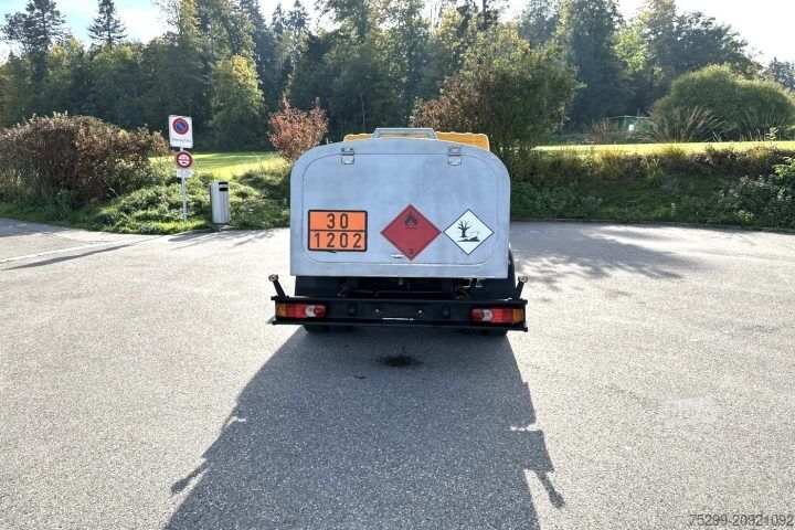 Cysterna samochodowa Renault Maxity 130.35 Tankaufbau 4x2 / Swiss-Vehicle