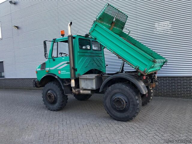 Laadplatform Mercedes-Benz Unimog U1600 Agra, kipper Agra. Kipper