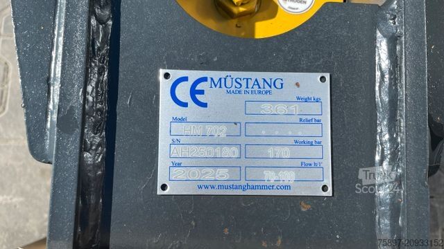  KOMATSU Mustang HM 702 Abbruchhammer / Abbruch