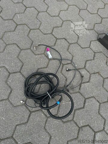 Зерноуборочный комбайн CLAAS GPS Navigation + S 10 Terminal