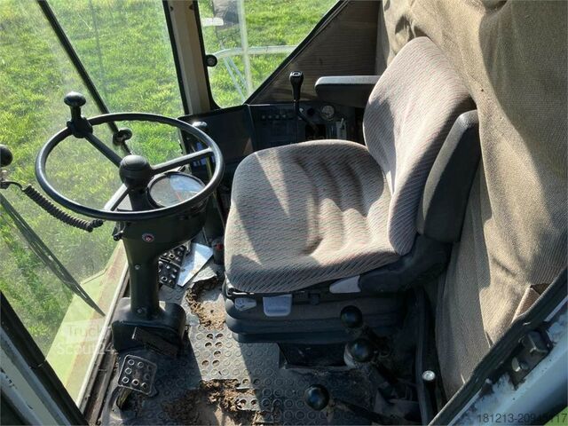 Moissonneuse-batteuse CLAAS Dominator 98 S