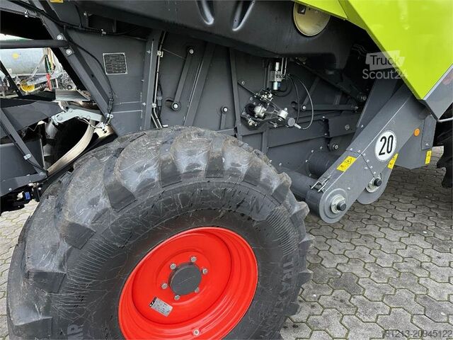 Moissonneuse-batteuse CLAAS Evion 450