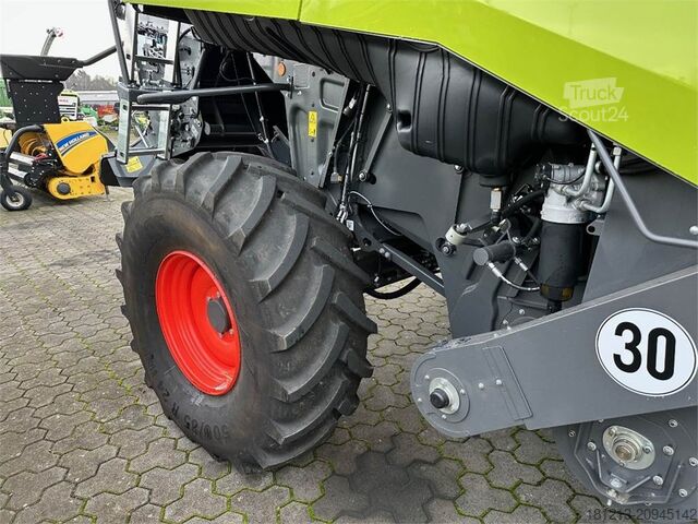 Moissonneuse-batteuse CLAAS Trion 660 mit Vario 770