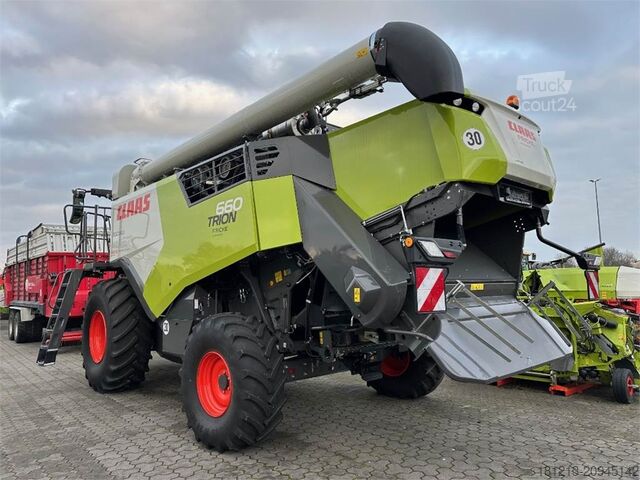Moissonneuse-batteuse CLAAS Trion 660 mit Vario 770