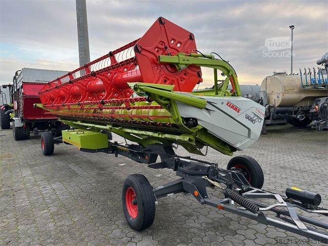 Moissonneuse-batteuse CLAAS Trion 660 mit Vario 770