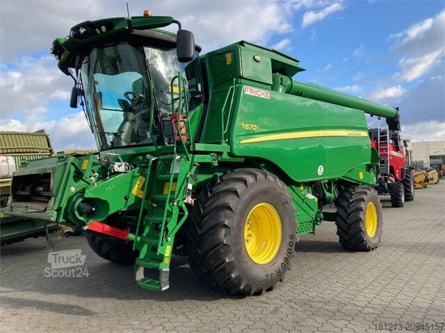 Skördetröska JOHN DEERE T 670 Allrad