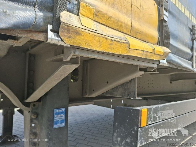 Отворено полуремарке с брезент Schmitz Cargobull Curtainsider Mega