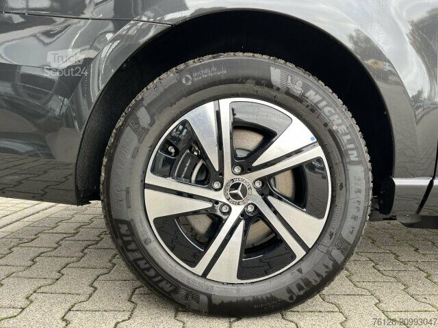 Minibus Mercedes-Benz V 300 d 4M AV L AMG Night STANDHZ+AHZV+DISTR+360