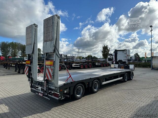 Bestelwagen autodrager Faymonville MAX600-S-4-8.90-U, 4 axles (2 + 2), hydraulic r...