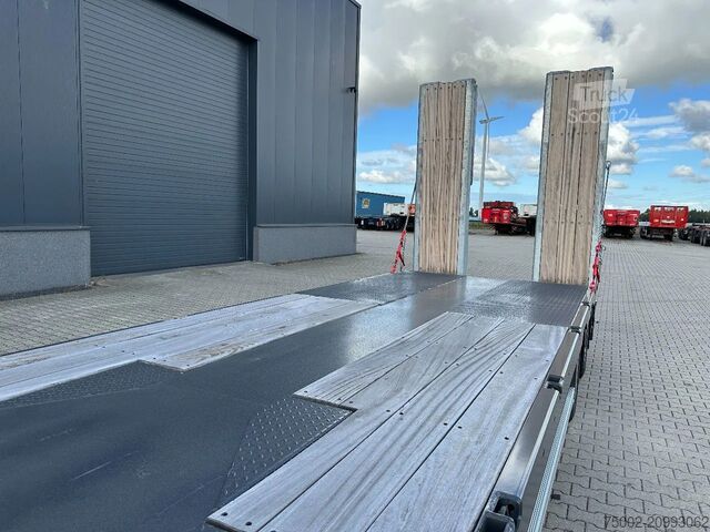 Bestelwagen autodrager Faymonville MAX600-S-4-8.90-U, 4 axles (2 + 2), hydraulic r...