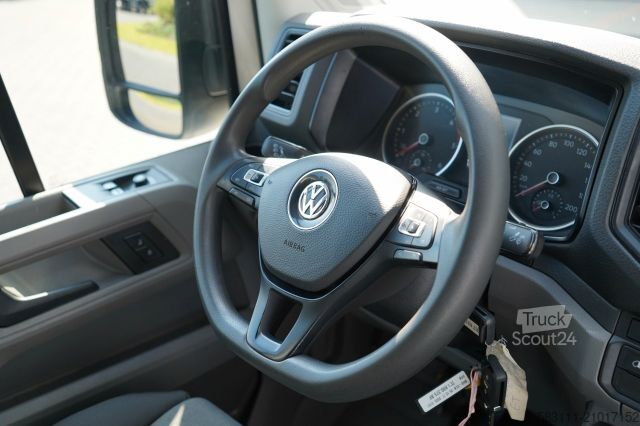Fourgon tôlé VOLKSWAGEN CRAFTER  / 2.0 D / FURGON BLASZAK / DMC: 3500 KG