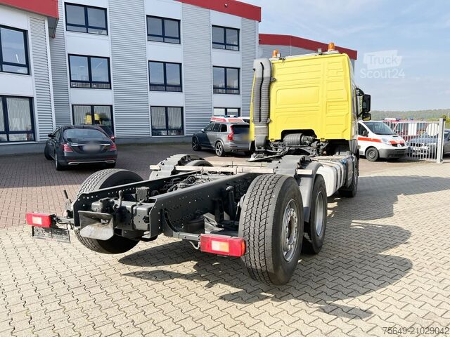 Châssis de camion  FM 450 6x2 FM 450 6x2, Motorabtrieb, Lenk-/Liftachse