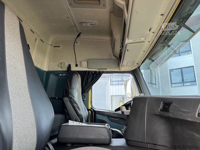 Châssis de camion  FM 450 6x2 FM 450 6x2, Motorabtrieb, Lenk-/Liftachse